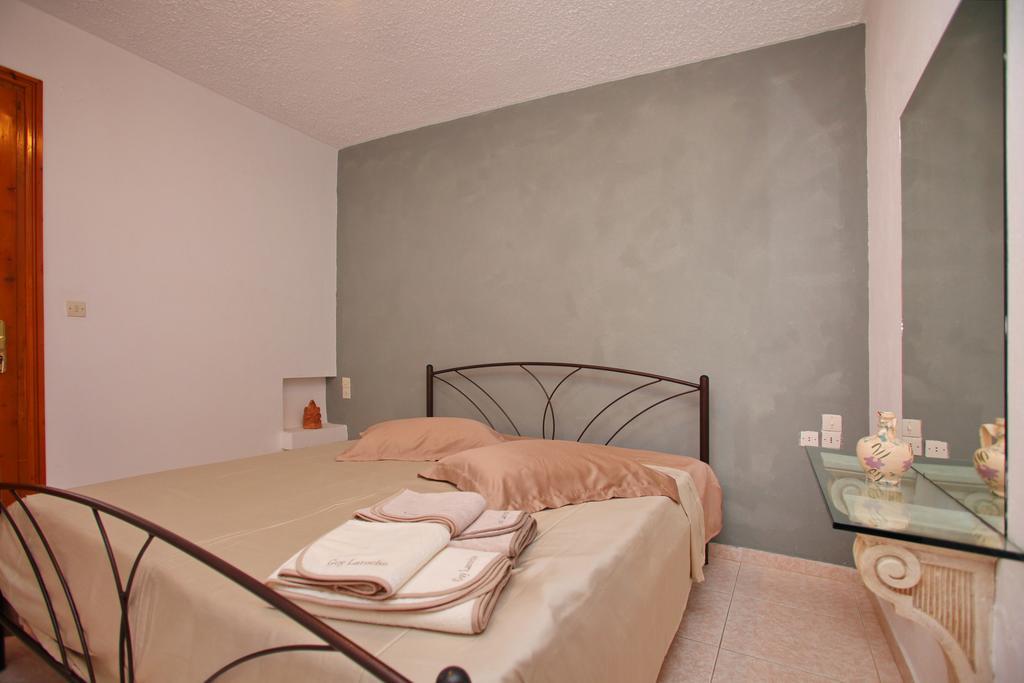 Marlitsis Apartments & Studios สโกเปลอสทาวน์ ภายนอก รูปภาพ