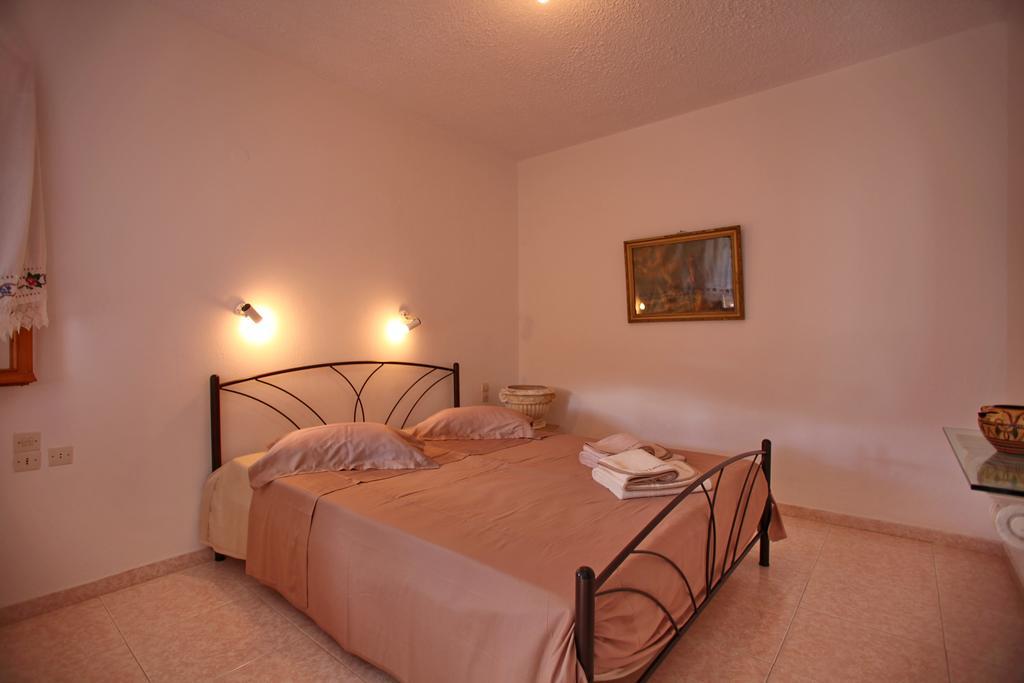 Marlitsis Apartments & Studios สโกเปลอสทาวน์ ภายนอก รูปภาพ