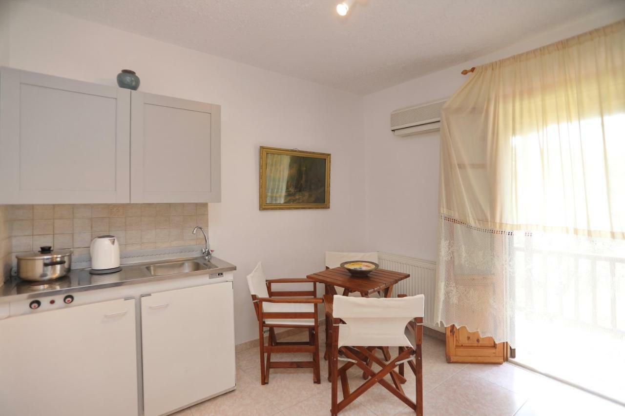 Marlitsis Apartments & Studios สโกเปลอสทาวน์ ภายนอก รูปภาพ