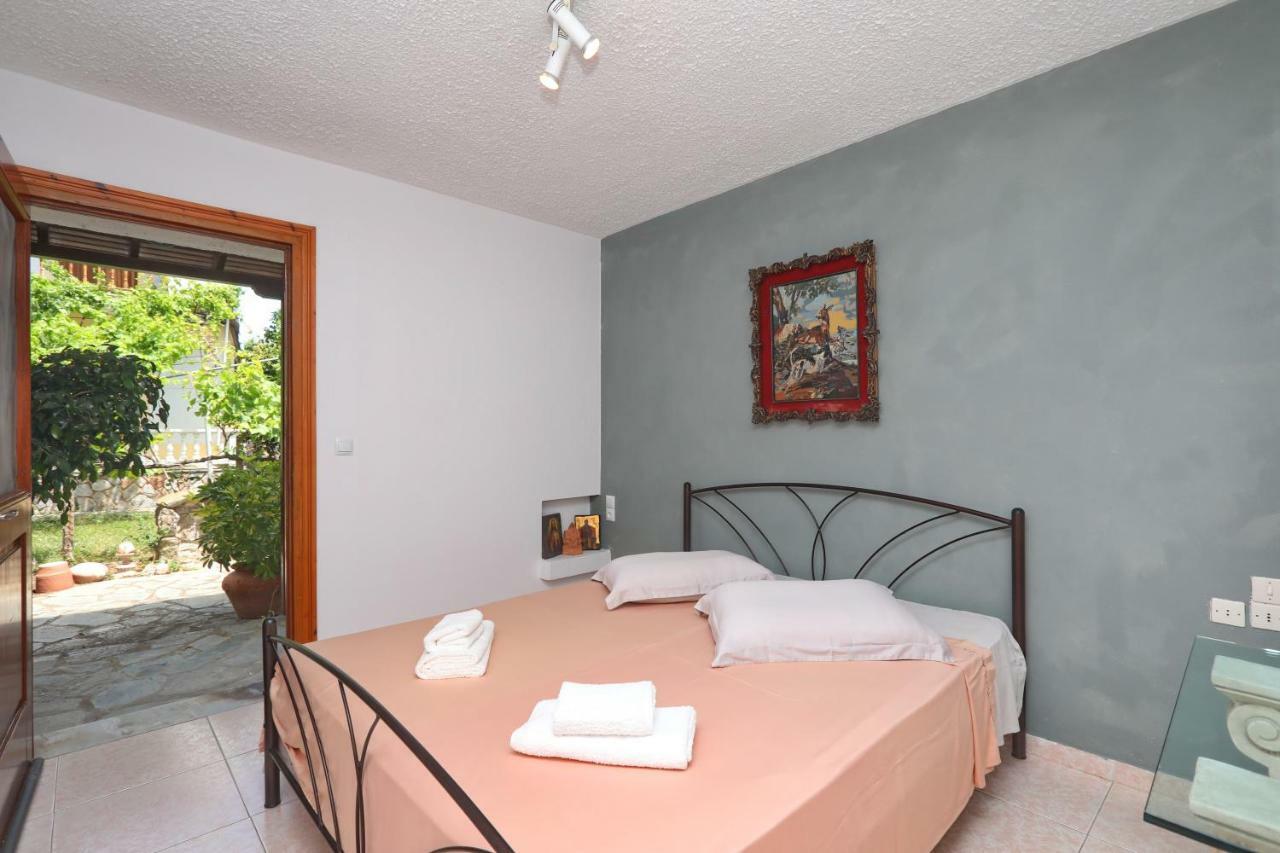 Marlitsis Apartments & Studios สโกเปลอสทาวน์ ภายนอก รูปภาพ